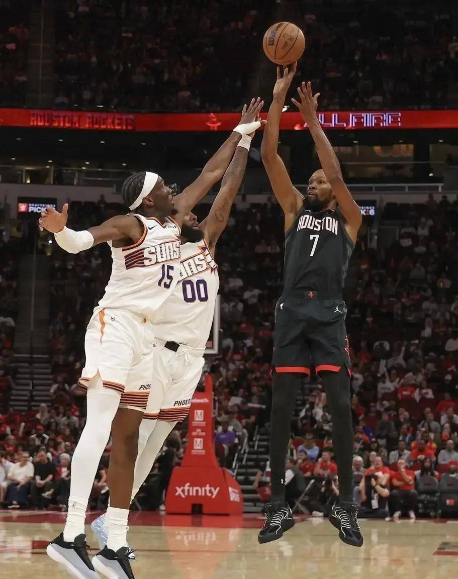 爱游戏-冲刺阶段休斯敦火箭备战法国杯，绝杀压哨细节曝光，管理层满意，轮换策略成焦点的简单介绍  第1张